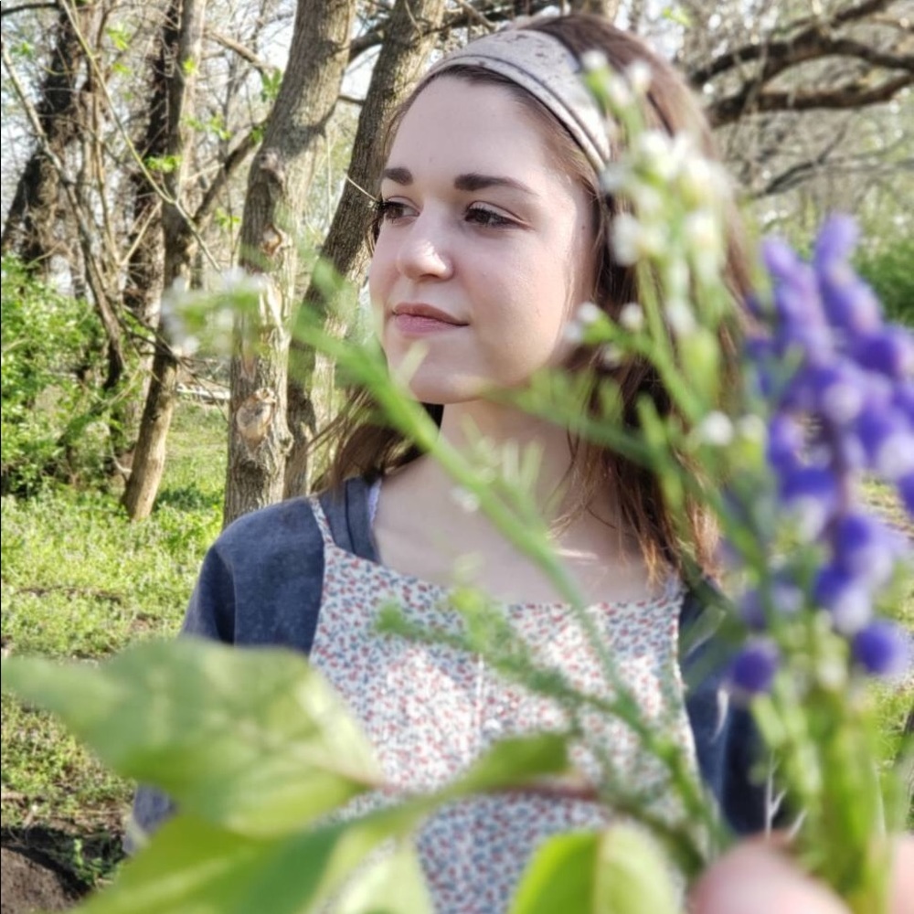 Meet your Posher, Julienne